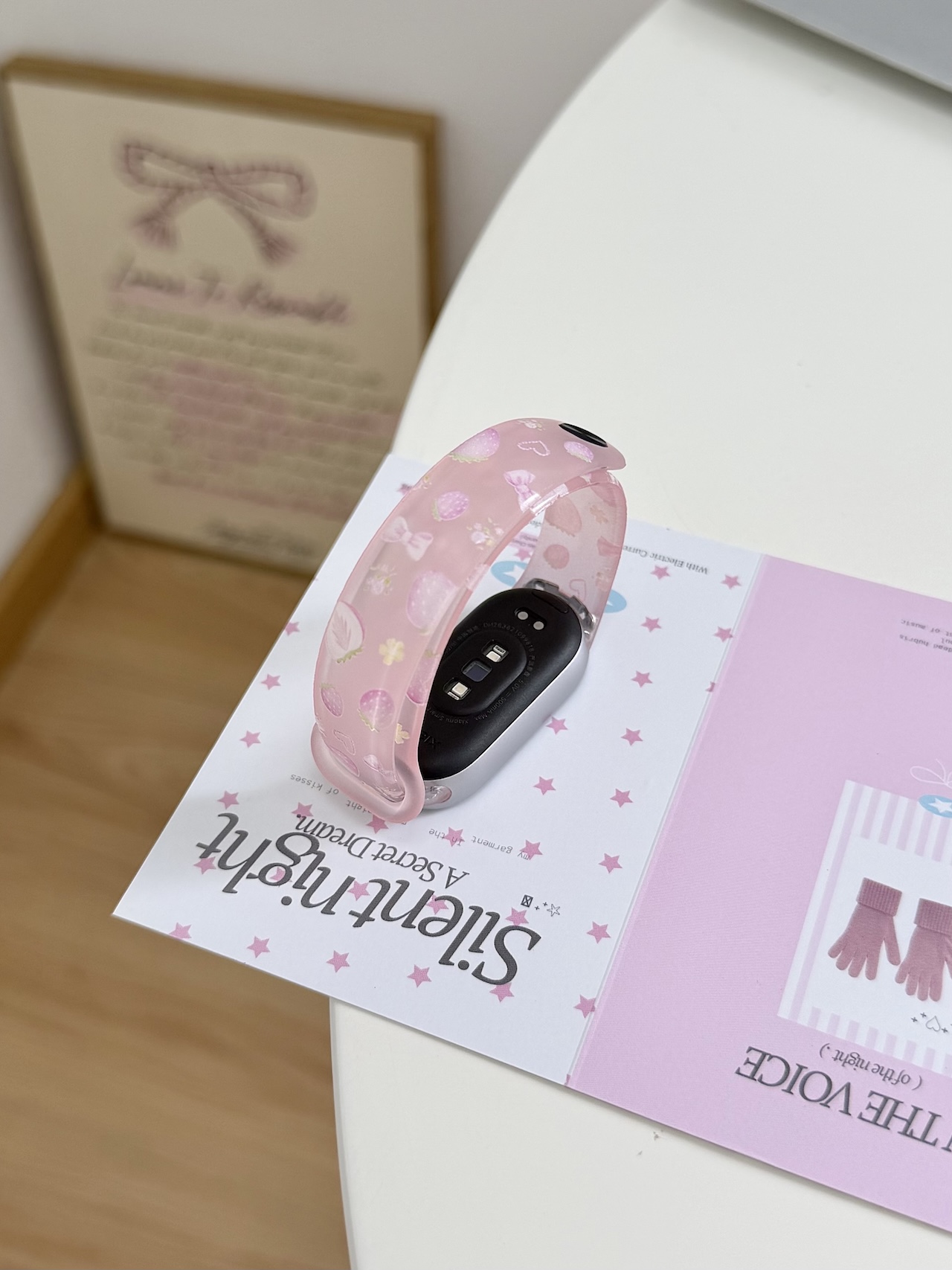 Super Cute Strawberry Bow Prin - огляд і ціна Watch Smartwatch Android
