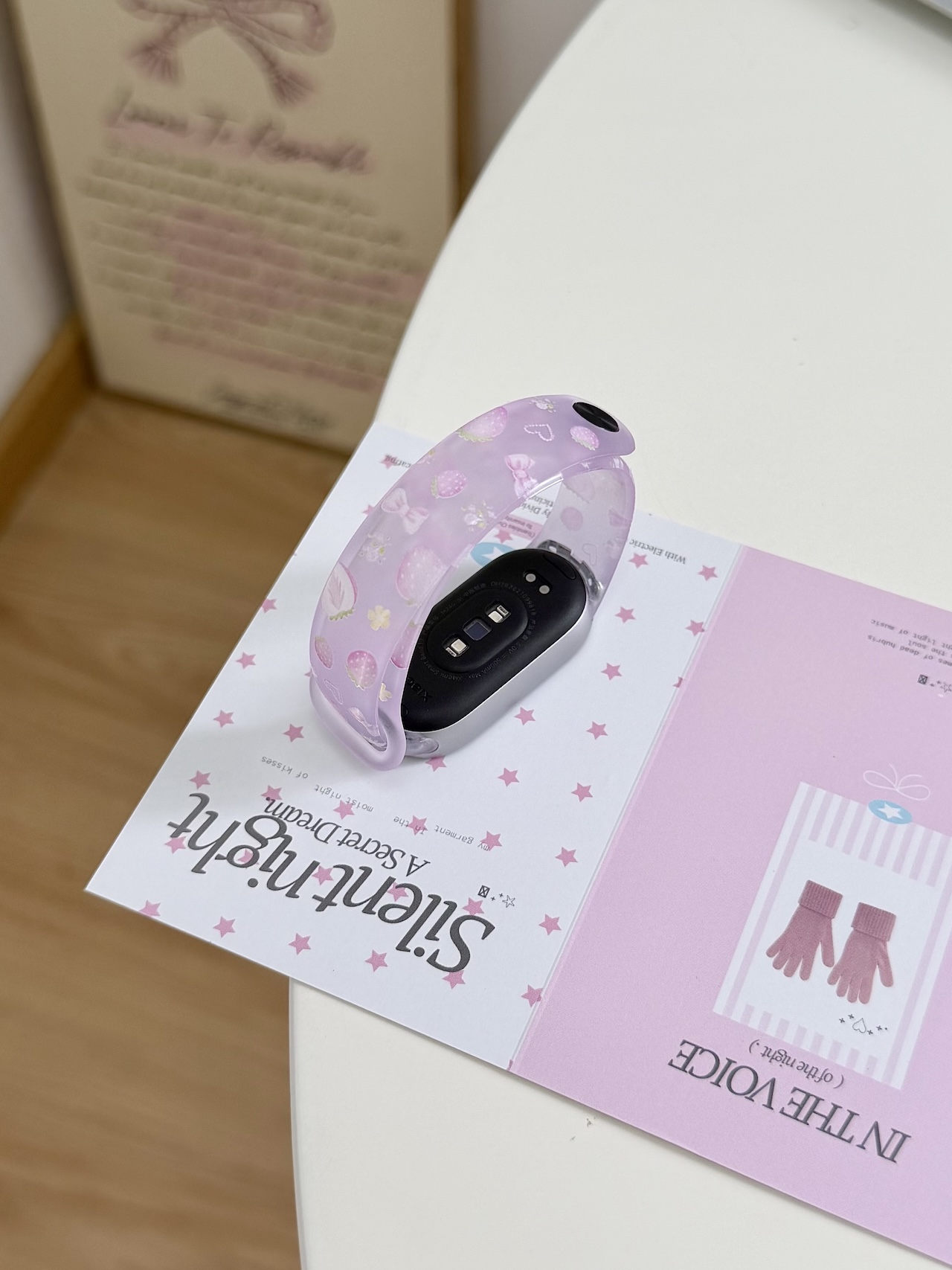 Super Cute Strawberry Bow Prin - огляд і ціна Watch Smartwatch Android